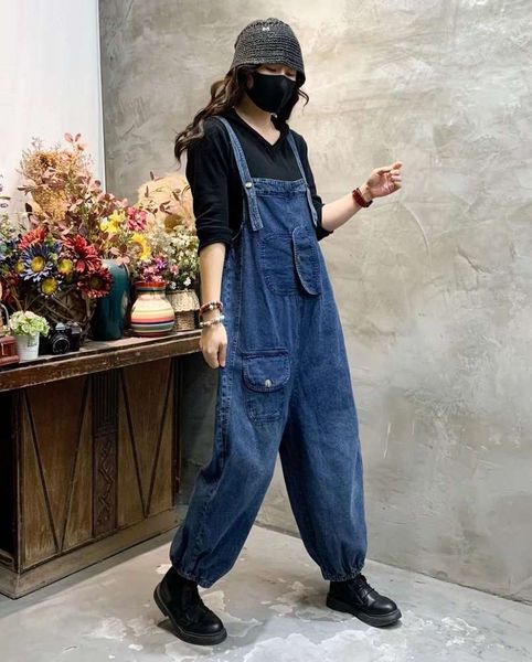 autumn style literature and art stitching pocket large denim suspenders women's loose thin long leg pants one-piece, Blue
autumn style literature and art stitching pocket large denim suspenders women's loose thin long leg pants one-piece, Blue
