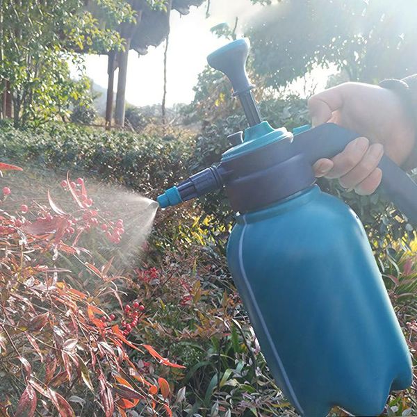 watering equipments pot gardening tools manual pneumatic thickening long rod small sprayer
watering equipments pot gardening tools manual pneumatic thickening long rod small sprayer