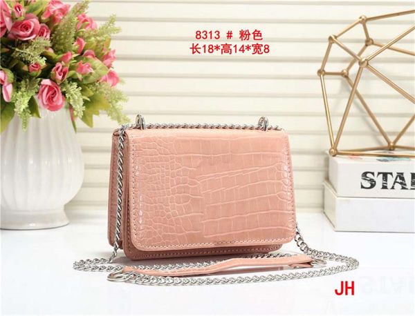 wholesale evening bags luxurys designers handbags leather material kill letter style design gift bag shoulder sly83.
wholesale evening bags luxurys designers handbags leather material kill letter style design gift bag shoulder sly83.