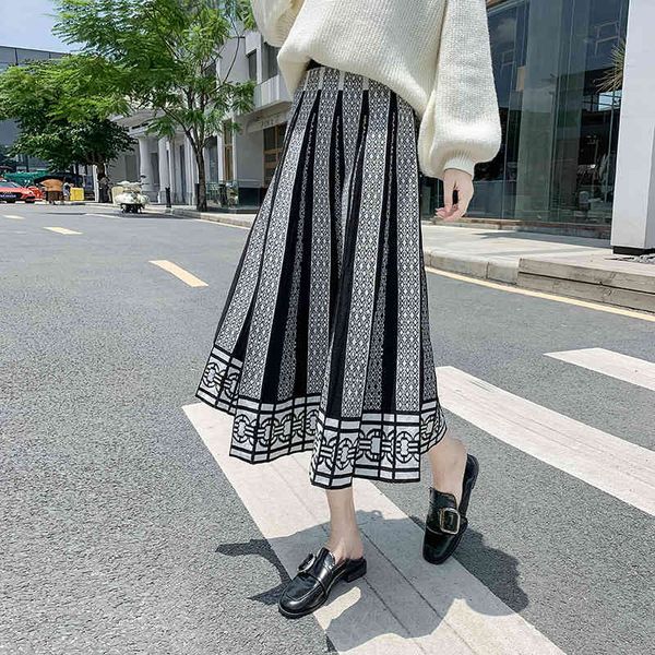 skirts women's knitted skirts autumn and winter retro-line umbrella high-waist colour line plied long vt8c, Black
skirts women's knitted skirts autumn and winter retro-line umbrella high-waist colour line plied long vt8c, Black