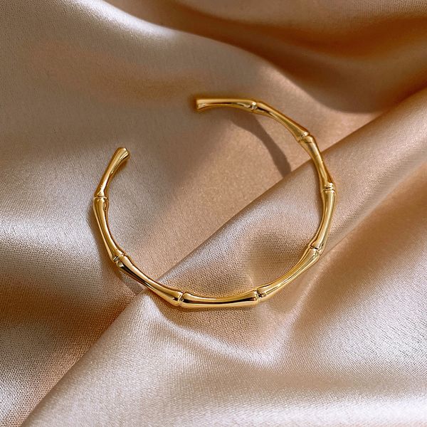 2021 new design bamboo shape adjustable size charm bangles for woman fashion luxury korean jewelry retro girl's unusual bracelet, Black
2021 new design bamboo shape adjustable size charm bangles for woman fashion luxury korean jewelry retro girl's unusual bracelet, Black
