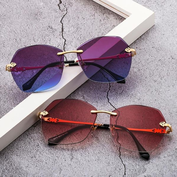 sunglasses rimless polygon women's fashion street beat outdoor travel eyeglasses personality trend brand designer sun glasses uv, White;black
sunglasses rimless polygon women's fashion street beat outdoor travel eyeglasses personality trend brand designer sun glasses uv, White;black