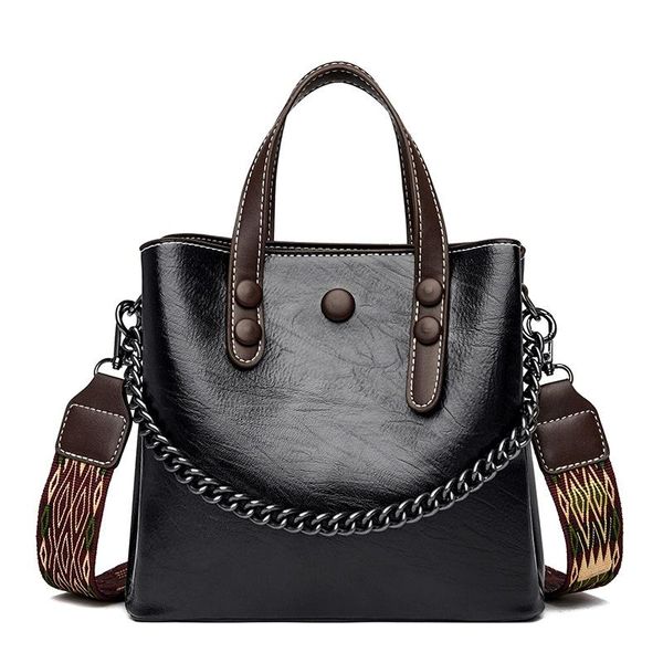 shoulder bags high-quality female bag 2021 summer and autumn simple ladies temperament fashion large-capacity handbag
shoulder bags high-quality female bag 2021 summer and autumn simple ladies temperament fashion large-capacity handbag