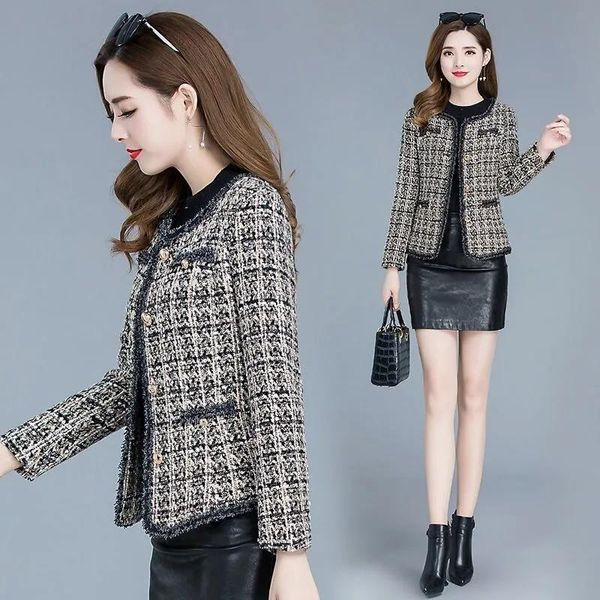 women's jackets small fragrance jacket female wild net red spring autumn 2021 korean fashion temperament short coat women grid buttons, Black;brown
women's jackets small fragrance jacket female wild net red spring autumn 2021 korean fashion temperament short coat women grid buttons, Black;brown