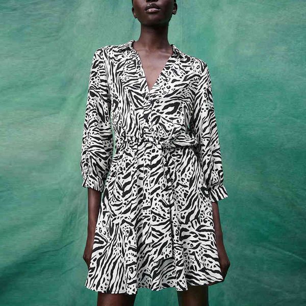 za summer women bow dress zebra stripedturn down collar office lady long sleeve party vestido elegant girls causal outfits 210422, Black;gray
za summer women bow dress zebra stripedturn down collar office lady long sleeve party vestido elegant girls causal outfits 210422, Black;gray