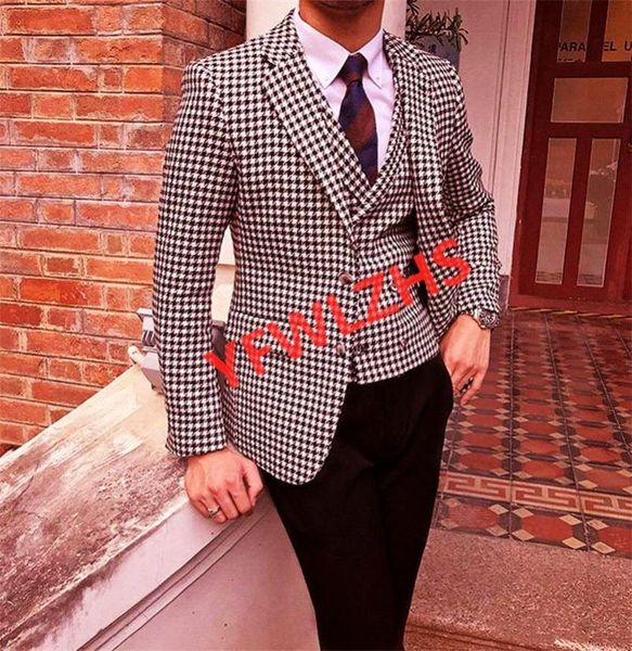 handsome two buttons groomsmen notch lapel groom tuxedos wedding dress men suits blazer prom dinner (jacket+pants+tie+vest) a989 men's, White;black
handsome two buttons groomsmen notch lapel groom tuxedos wedding dress men suits blazer prom dinner (jacket+pants+tie+vest) a989 men's, White;black