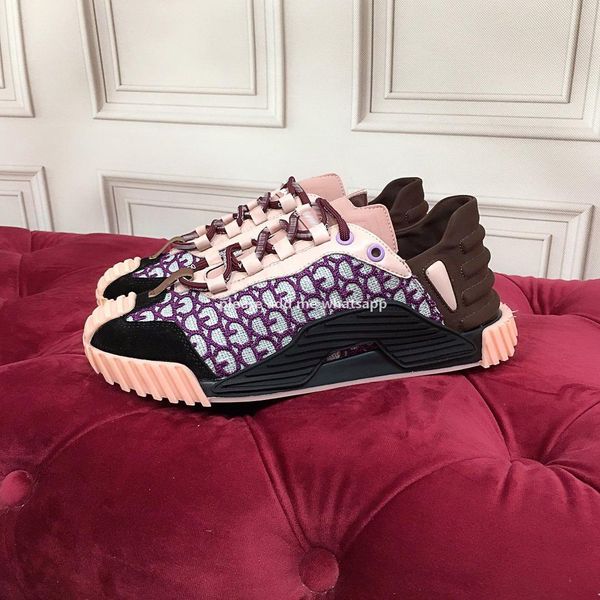 classic selling style arrived women shoes european station fashion matching spring and fall sales, Red;white
classic selling style arrived women shoes european station fashion matching spring and fall sales, Red;white
