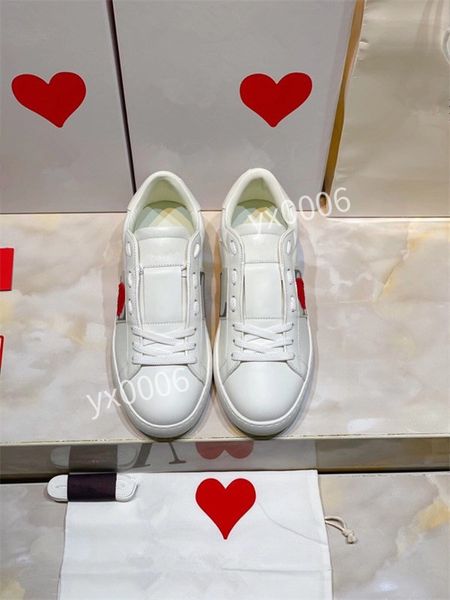 2022 run away sneaker brown canvas 35-41 technical lining mens shoe rubber hand-crafted outsole luxurys designer sports casual shoes fs20100, Red;white
2022 run away sneaker brown canvas 35-41 technical lining mens shoe rubber hand-crafted outsole luxurys designer sports casual shoes fs20100, Red;white