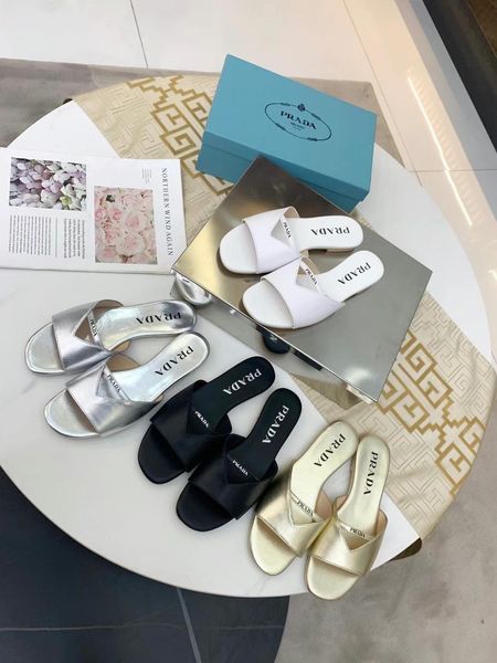 leather custom made 2021 slipper summer ladies flip-flops korean version of the wild flat sandals h slippers female net red ins outer wear, Black
leather custom made 2021 slipper summer ladies flip-flops korean version of the wild flat sandals h slippers female net red ins outer wear, Black