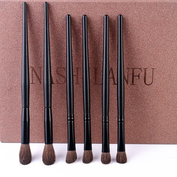 makeup brushes single brush nose shadow eyeshadow blush high gloss loose powder blending beauty
makeup brushes single brush nose shadow eyeshadow blush high gloss loose powder blending beauty