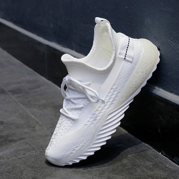 35-40 lace-up classic sports shoes spring and fall original men women professional running sneakers outdoor lawn ale
35-40 lace-up classic sports shoes spring and fall original men women professional running sneakers outdoor lawn ale