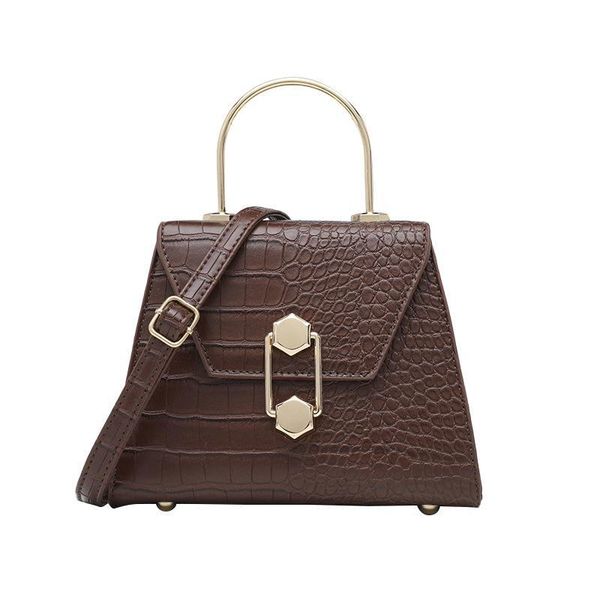 new style handbag retro lock women's shoulder bag
new style handbag retro lock women's shoulder bag