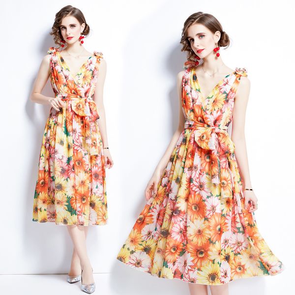 skirt french summer high end 2021 v-neck temperament slim sunflower print big swing dress, Black;gray
skirt french summer high end 2021 v-neck temperament slim sunflower print big swing dress, Black;gray