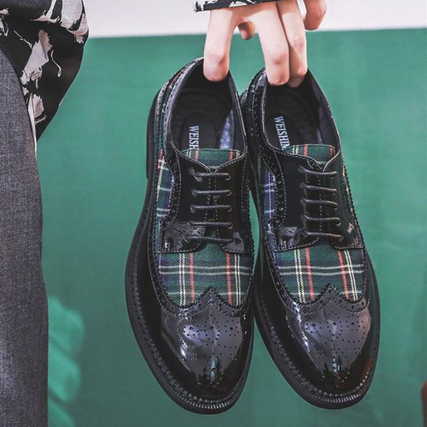 dress shoes personality men's modern brogue mixed color green red formal oxford wingtip patent leather pointed flats, Black
dress shoes personality men's modern brogue mixed color green red formal oxford wingtip patent leather pointed flats, Black