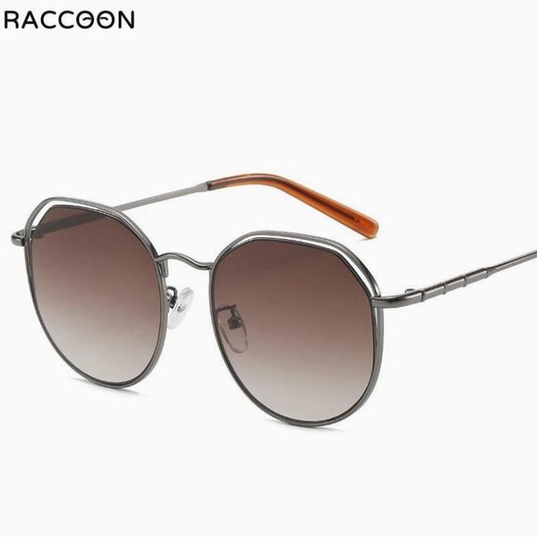 sunglasses frame ins same paragraph hollow-carved trend glasses gradient marine lens hollow sun women golden female oval fashion, White;black
sunglasses frame ins same paragraph hollow-carved trend glasses gradient marine lens hollow sun women golden female oval fashion, White;black