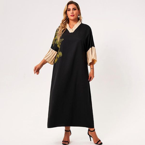 plus size dresses summer maxi dress women 2021 black loose floral embroidery petal collar stitching 3/4 sleeve large elegant robes
plus size dresses summer maxi dress women 2021 black loose floral embroidery petal collar stitching 3/4 sleeve large elegant robes