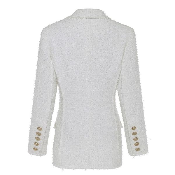 autumn and winter metal lion head buckle double-breasted woolen must-have, White;black
autumn and winter metal lion head buckle double-breasted woolen must-have, White;black