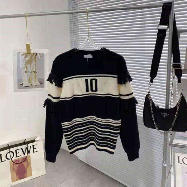 2022 factory wholesale new autumn fashion letter embroidery tassel loose leisure slim age reducing knitted sweater, White;black
2022 factory wholesale new autumn fashion letter embroidery tassel loose leisure slim age reducing knitted sweater, White;black