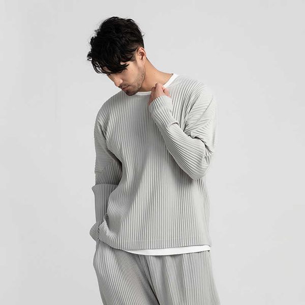 iefb men's wear japanese stretch fabric pleated loose round collar long sleeve t-shirt male 9y3057 210629, White;black
iefb men's wear japanese stretch fabric pleated loose round collar long sleeve t-shirt male 9y3057 210629, White;black