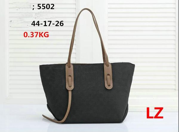 3colors classic womens shoulder bags fashion large capacity women handbag leather chain bag crossbody and handbags 5502# 44x17x26
3colors classic womens shoulder bags fashion large capacity women handbag leather chain bag crossbody and handbags 5502# 44x17x26