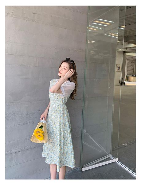 casual dresses 2021 summer korean short sleeved chiffon with floral hollowout v-neck dress, Black;gray
casual dresses 2021 summer korean short sleeved chiffon with floral hollowout v-neck dress, Black;gray