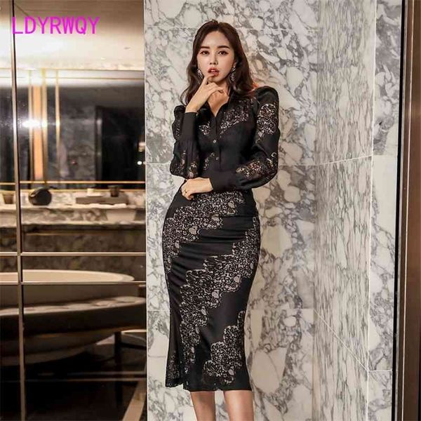 spring women's lace stitching + high waist pack hip skirt suit regular v-neck pullover 210416, White
spring women's lace stitching + high waist pack hip skirt suit regular v-neck pullover 210416, White