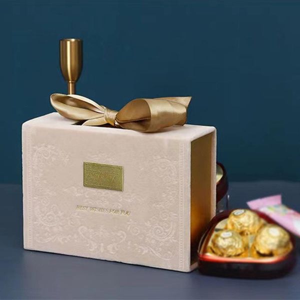 gift wrap light luxury box ins flannel candy wedding souvenir packaging bag chocolate baby shower party supplies
gift wrap light luxury box ins flannel candy wedding souvenir packaging bag chocolate baby shower party supplies