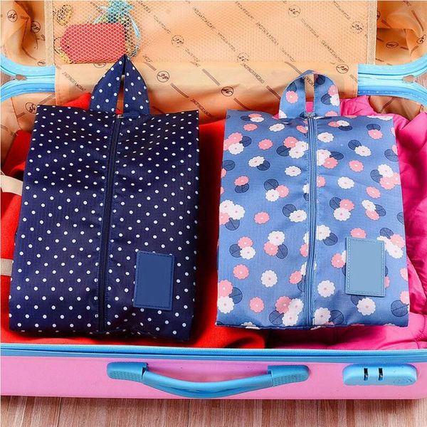 selling functional waterproof non-woven shoe clothes storage bag drawstring travel wash pouch great high quanlity bags
selling functional waterproof non-woven shoe clothes storage bag drawstring travel wash pouch great high quanlity bags