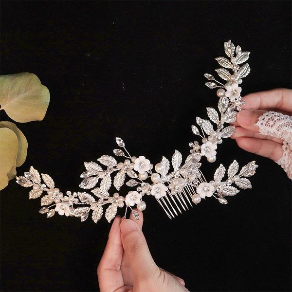 hair clips & barrettes tiara combs for women bride pearl crystal headpiece wedding accessories gold silver color metal flowers leaf hairclip, Golden;silver
hair clips & barrettes tiara combs for women bride pearl crystal headpiece wedding accessories gold silver color metal flowers leaf hairclip, Golden;silver