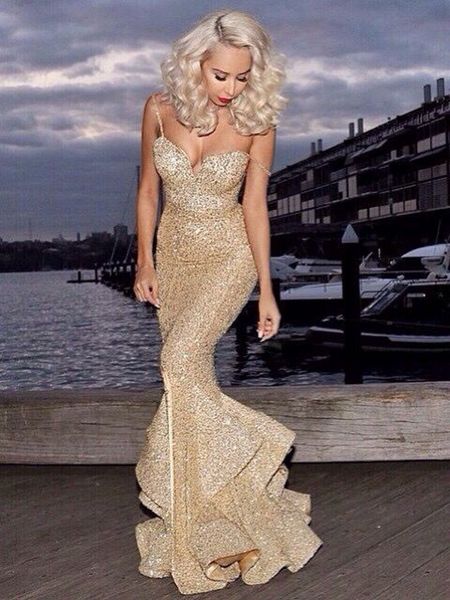 stunning gold sequins mermaid party in stock spaghetti neck sleeveless ruffles tiered floor length lady evening gowns, Black;gray
stunning gold sequins mermaid party in stock spaghetti neck sleeveless ruffles tiered floor length lady evening gowns, Black;gray