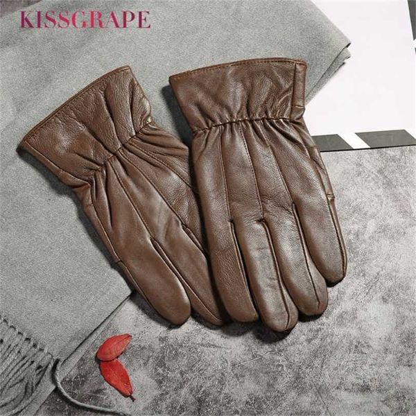 genuine leather men fashion warm brown gloves winter fleece thick glove driving autumn plus velvet mitten 211124, Blue;gray
genuine leather men fashion warm brown gloves winter fleece thick glove driving autumn plus velvet mitten 211124, Blue;gray