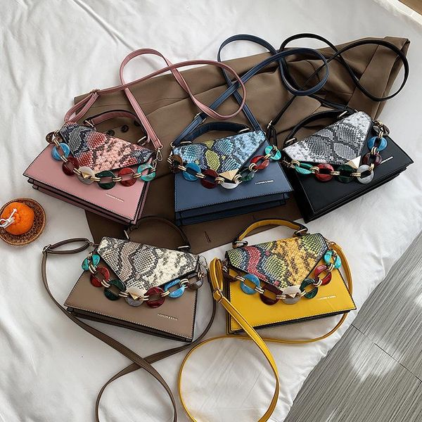 the korean version of 2021 bump-color snakeback handbag with a single shoulder strap and chain bag is in vogue bags
the korean version of 2021 bump-color snakeback handbag with a single shoulder strap and chain bag is in vogue bags