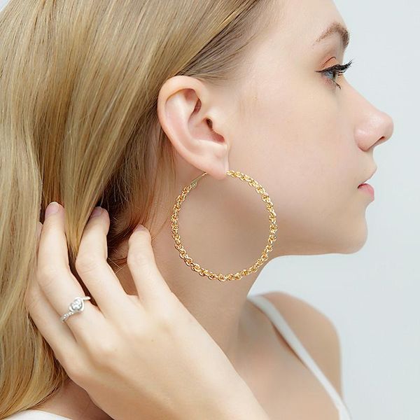 hoop & huggie 2021 fashion accessories, creative simple style circle metal chain earrings, exaggerated ring women in europe, Golden;silver
hoop & huggie 2021 fashion accessories, creative simple style circle metal chain earrings, exaggerated ring women in europe, Golden;silver