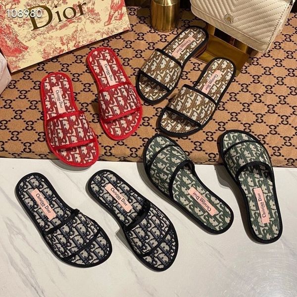 early spring 2010 new d embroidered slippers light antiskid lazy foot beach home d slippers embroidered printed slippers, Black
early spring 2010 new d embroidered slippers light antiskid lazy foot beach home d slippers embroidered printed slippers, Black