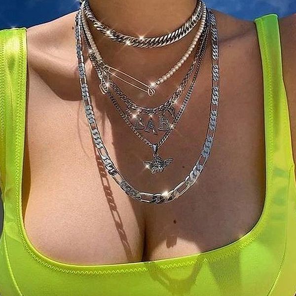 pcs/set women necklaces set classic angel pin letter black crystal pearl clavicle chain silver color necklace party jewelry pendant
pcs/set women necklaces set classic angel pin letter black crystal pearl clavicle chain silver color necklace party jewelry pendant