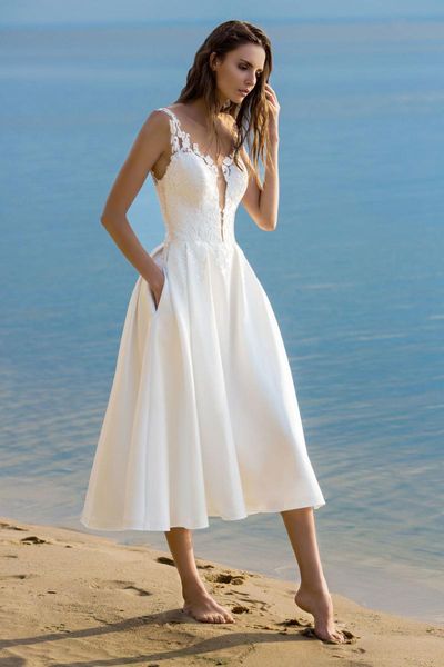 casual dresses elegant white lace spaghetti strap midi dress summer sleeveless v neck beach women party vestidos, Black;gray
casual dresses elegant white lace spaghetti strap midi dress summer sleeveless v neck beach women party vestidos, Black;gray