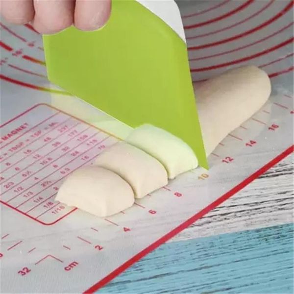 pastry cutters fondant dough scraper plastic diy smooth cream spatula cake cutter baking tool kitchen knife accessories & tools
pastry cutters fondant dough scraper plastic diy smooth cream spatula cake cutter baking tool kitchen knife accessories & tools