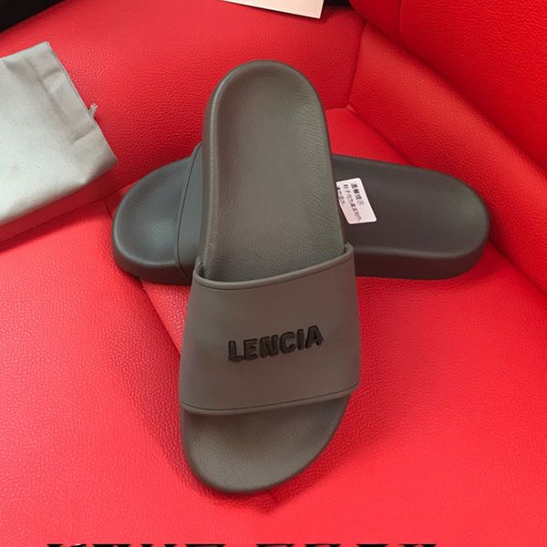 slipper b family paris slippers 2021 home casual versatile soft bottom letter flip-flop couple sizezly, Black
slipper b family paris slippers 2021 home casual versatile soft bottom letter flip-flop couple sizezly, Black