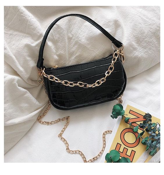 evening bags fashion crocodile pattern baguette mini pu leather shoulder for women 2021 chain design luxury hand bag female travel
evening bags fashion crocodile pattern baguette mini pu leather shoulder for women 2021 chain design luxury hand bag female travel