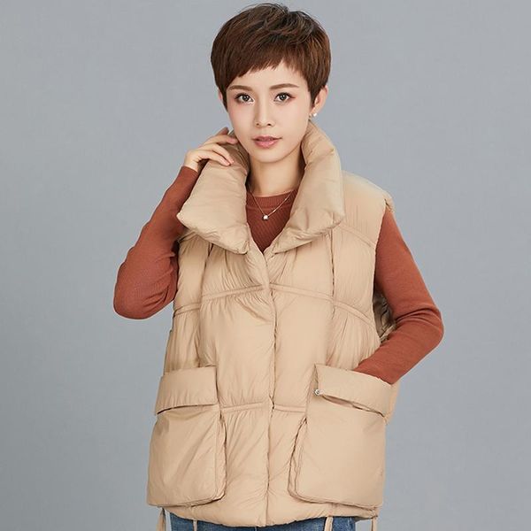 women's vests 2021 women winter vest with big pockets solid stand collar sleeveless jacket woman cotton padded casual female waistcoat, Black;white
women's vests 2021 women winter vest with big pockets solid stand collar sleeveless jacket woman cotton padded casual female waistcoat, Black;white