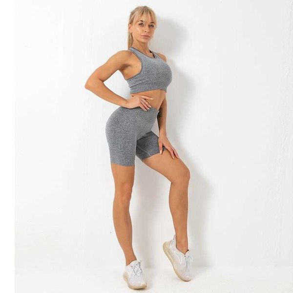 yuerlian 2pcs seaml yoga set sleevels crop high waist shorts sports suits tracksuit famale fitns clothing, Gray
yuerlian 2pcs seaml yoga set sleevels crop high waist shorts sports suits tracksuit famale fitns clothing, Gray