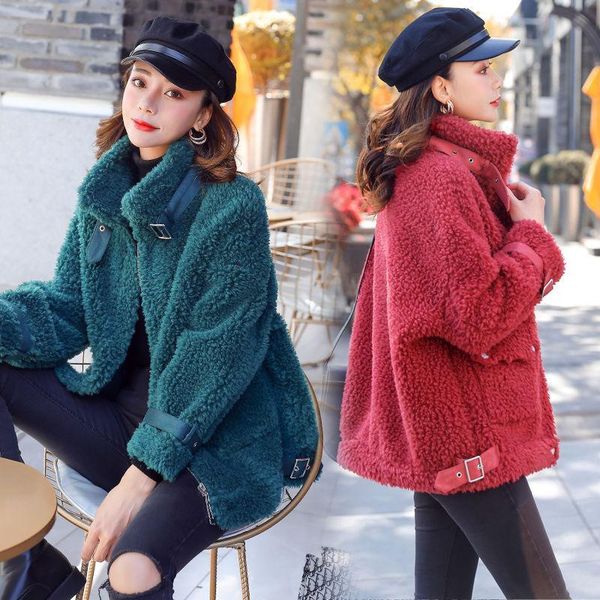 women's fur & faux winter genuine wool thickened coat female real lamb warm outerwear lady elegant natural loose plush jacket b13 qpid, Black
women's fur & faux winter genuine wool thickened coat female real lamb warm outerwear lady elegant natural loose plush jacket b13 qpid, Black