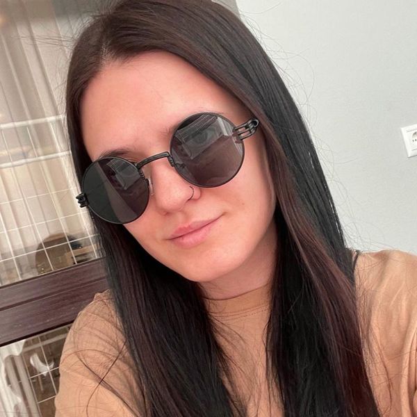sunglasses classic round steampunk men women quality metal sun glasses brand design vintage high eyewear gothic fashion uv400, White;black
sunglasses classic round steampunk men women quality metal sun glasses brand design vintage high eyewear gothic fashion uv400, White;black