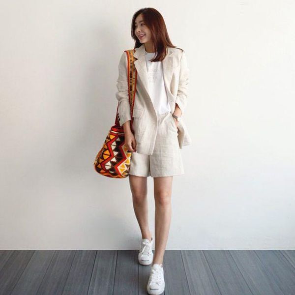 women's tracksuits autumn fashion korean loose casual temperament suit jacket + thin high-waist shorts simple two-piece, Gray
women's tracksuits autumn fashion korean loose casual temperament suit jacket + thin high-waist shorts simple two-piece, Gray