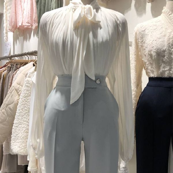 gagarich women shirts spring autumn french elegant temperament female all-match solid color age-reducing tied blouses 210401, White
gagarich women shirts spring autumn french elegant temperament female all-match solid color age-reducing tied blouses 210401, White