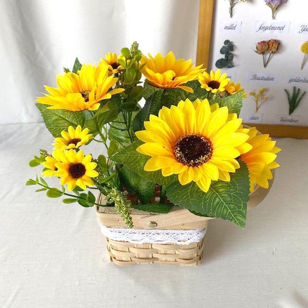 decorative flowers & wreaths artificial sunflower silk beautiful bouquet wedding party holiday home decoration simulation
decorative flowers & wreaths artificial sunflower silk beautiful bouquet wedding party holiday home decoration simulation