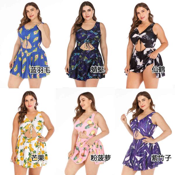 women's 2020 new tropical one-piece printed style mature multi color fattening swimsuit, White;black
women's 2020 new tropical one-piece printed style mature multi color fattening swimsuit, White;black