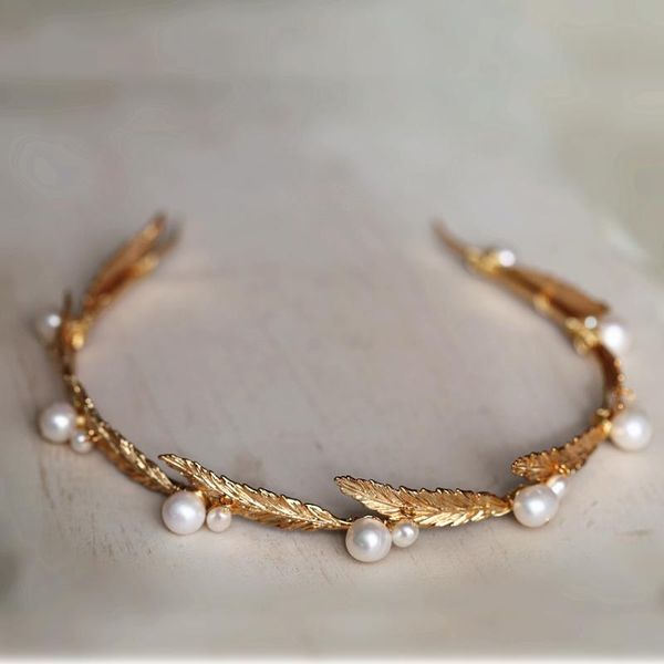 hair clips & barrettes pearls headbands tiaras vintage gold headpieces crown leaf headwear bride women hairband bridal jewelry wedding acces, Golden;silver
hair clips & barrettes pearls headbands tiaras vintage gold headpieces crown leaf headwear bride women hairband bridal jewelry wedding acces, Golden;silver