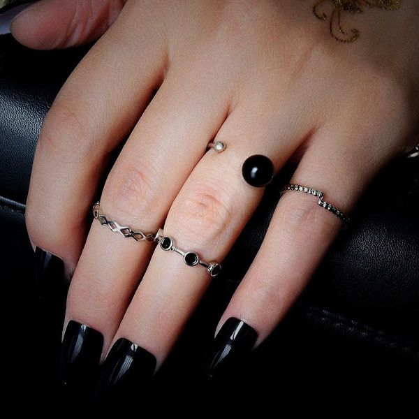 cluster rings nj bohemia 4pcs/set vintage silver finger ring exaggerated big knuckle midi sets fashion jewelry femme, Golden;silver
cluster rings nj bohemia 4pcs/set vintage silver finger ring exaggerated big knuckle midi sets fashion jewelry femme, Golden;silver