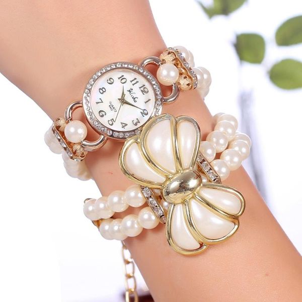 wristwatches listing fashion crystal rhinestone women watch pearl bracelet quartz valentine daygift, Slivery;brown
wristwatches listing fashion crystal rhinestone women watch pearl bracelet quartz valentine daygift, Slivery;brown